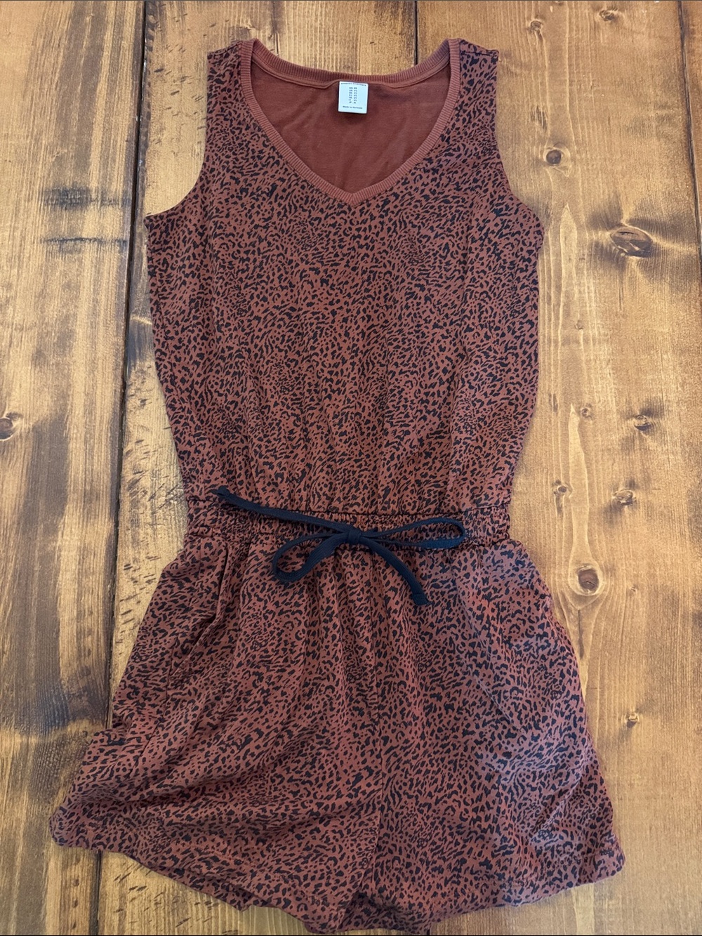 Amazon Essentials Rust Brown Animal Print Sleeveless Romper